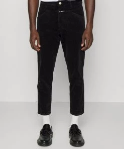 Pantalon Classique Black Homme CLOSED X LENT - Élégance et Confort