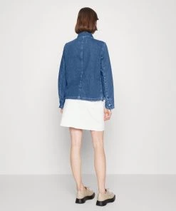 CLOSED Femme TOKYO Veste En Jean Mid Blue - Vestes en Jean Décontractées -Promos CLOSED Magasin 0b64681abab741438ace0f96c745f36d