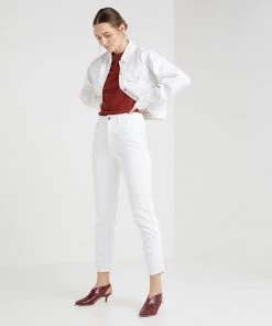 CLOSED Femme PEDAL PUSHER Jean Boyfriend Blanc - Jeans décontractés pour femme -Promos CLOSED Magasin 0ccc09beba3a4978bcf9d6ea8cb85954