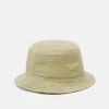 CLOSED UNISEX Chapeau Foreshore - Chapeau élégant et polyvalent pour Homme et Femme -Promos CLOSED Magasin 0dd6bfd5aa324b838e3ec75d2a4c1469