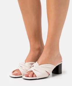 CLOSED ANA Mules à Talons en Ivoire pour Femme - Élégance et Confort