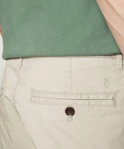 CLOSED CLASSIC Short Flint Grey Homme - Shorts Casual pour Homme -Promos CLOSED Magasin 141b337f0e6c423983b8357bba284522