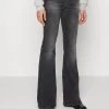 CLOSED Femme RAWLIN Jean Flare Dark Grey - Bootcut Évasé - Denim Haut de Gamme -Promos CLOSED Magasin 15f213acdffd45a4a4c12071b2a844b1