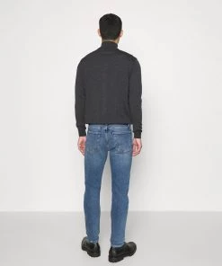 CLOSED UNITY Jean Slim Homme - Bleu Moyen - Coupe ajustée -Promos CLOSED Magasin 16bd66fd37d24dfbab24d965b64c7600