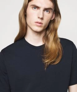 CLOSED Homme T-Shirt Col Rond Basique Dark Night - T-Shirt Basique pour Homme -Promos CLOSED Magasin 193333c04bba4460a6399ffc3d8b84b4