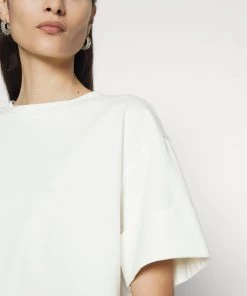 CLOSED Femme T-Shirt Basique Blanc - T-shirt Femme Élégant et Confortable -Promos CLOSED Magasin 19d4658c4c6e43dabecdf7d0258e6e3f