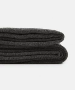 Écharpe légère unisexe CLOSED Foulard Dark Grey Melange - Accessoire tendance -Promos CLOSED Magasin 1e8379950cf24f11b683b904d6bb5136