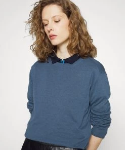 Pull Femme CLOSED CREW LONG SLEEVE Orion Bleu - Confort et Style -Promos CLOSED Magasin 205c421decfe40469999834e27b0f758