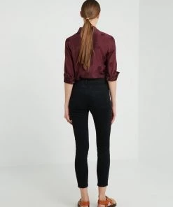 CLOSED Jeans Skinny PUSHER Noir pour Femme - Taille Haute, Coupe Slim -Promos CLOSED Magasin 2219e4c426d04eae9a60a210a3188aa9