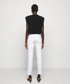 CLOSED Jeans Skinny Femme Blanc - Jean Femme Élégant et Confortable -Promos CLOSED Magasin 225667c04e8f46df935c7a18eb366192