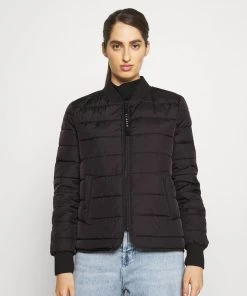 CLOSED Femme ECHO SHORT JACKET Veste Mi Saison Noir - Veste Légère Élégante