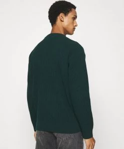 Pullover CLOSED Homme JUMPER Sacramento Green - Maille/Pulls/Vêtements -Promos CLOSED Magasin 29f9426bd74c421ea2c39a090248b074