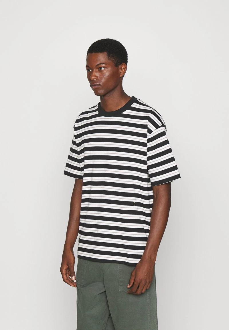 T-shirt Homme Imprimé Noir CLOSED - Style Décontracté et Moderne 3 T-shirt Homme Imprimé Noir CLOSED - Style Décontracté et Moderne