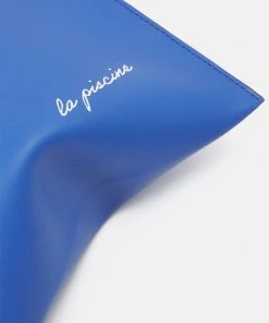 CLOSED Femme POUCH Pochette High Summer Sky - Pochette Élégante pour Soirée -Promos CLOSED Magasin 2c7726cb224c4d47862dc6d148a28c01