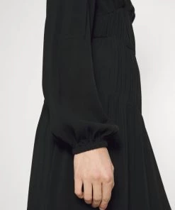 CLOSED NOELLE Robe De Jour Noir Femme - Robe d'été élégante -Promos CLOSED Magasin 32c951c60c6e45888686960b6f9377ce
