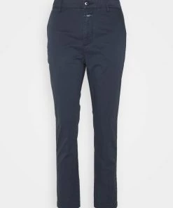CLOSED Femme JACK Chino Dark Night - Pantalon Chino Élégant pour Femme -Promos CLOSED Magasin 3315f3d7e09e4e458bca598313ebba98