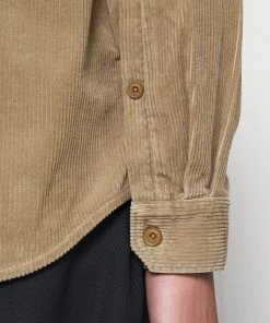 CLOSED Homme ARMY Chemise American Elm - Chemise Détente en Coton pour Homme -Promos CLOSED Magasin 3d0f4b68dc2f46cda14edcfdbe16b419