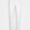 CLOSED Homme CLIFTON Pantalon Classique Ivory - Pantalon Classique Élégant pour Homme -Promos CLOSED Magasin 3ded0863c17c45c8aaec90bbb0ea6f39
