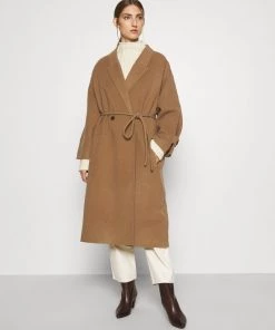 CLOSED NIAMH Manteau Classique Dark Tan Femme - Manteau Élégant pour Femme