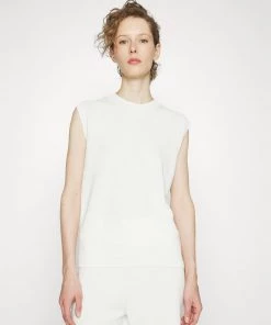 T-Shirt Femme Basique à Col Rond CLOSED - Ivory