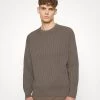 Pullover CLOSED Homme JUMPER - Dark Nickel - Maille/Pulls/Vêtements -Promos CLOSED Magasin 4dc05b899e7749fd934c7f64bd6ae39c