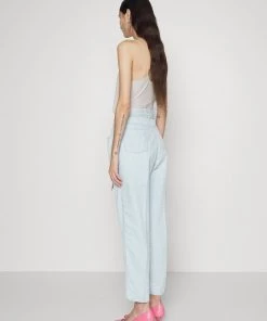 CLOSED ANNI Jean Boyfriend Femme - Coupe Délavée Bleu Clair - Taille Grande -Promos CLOSED Magasin 5696c70184554d7ea8d4c632ad429b10