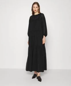 CLOSED Femme Robe Longue Maxi Élégante Noir - Style Étagé