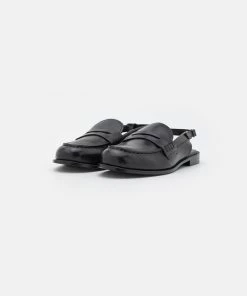 CLOSED Femme SLING BACK LOAFER Mocassins Noires - Élégance et Confort -Promos CLOSED Magasin 5bf57a830b0945899ae7a05a93fc6047