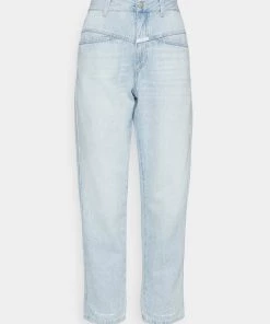 CLOSED Jean Boyfriend Pedal Pusher Femme Bleu Clair - Taille Grande -Promos CLOSED Magasin 5c670fd3eb244cefa813ab8dee7be8d1