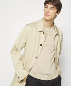 Pullover CLOSED Raglan Crew Neck Foreshore Homme - Maille Confortable et Élégante -Promos CLOSED Magasin 6016298279da4aa4a19e6ac5ce055d17