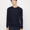 Pullover CLOSED Homme RAGLAN CREW NECK JUMPER - Dark Night - Maille/Pulls/Vêtements 1 Pullover CLOSED Homme RAGLAN CREW NECK JUMPER - Dark Night - Maille/Pulls/Vêtements -Promos CLOSED Magasin 6687ed83d12a4a85abd091b7657dafcd