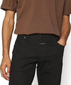 CLOSED Homme UNITY Jean Slim Noir - Jean Slim Homme Haut de Gamme -Promos CLOSED Magasin 6e8cb1193c3647bcb9e01b44b0f53021