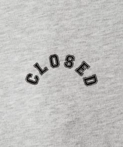 T-shirt Femme CLOSED Col Rond avec Logo sur la Poitrine - Taupe -Promos CLOSED Magasin 713097c804e8469e83eabaf2c601cf61