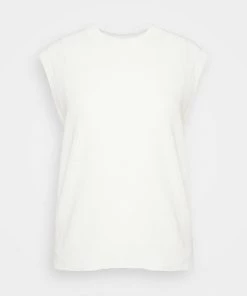 T-Shirt Femme Basique à Col Rond CLOSED - Ivory -Promos CLOSED Magasin 7720c486fbbc4910b328c38c0c2c0827