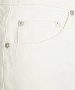 CLOSED Femme Short En Jean Creme - Jean Court Élégant pour Femme -Promos CLOSED Magasin 7e199fd2ebf444b49bdfcd6debad57fe