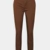 CLOSED Femme JACK Chino Brazil Nut - Pantalon Chino Élégant pour Femme -Promos CLOSED Magasin 81cbc3524d764845afac43ea0d134a32