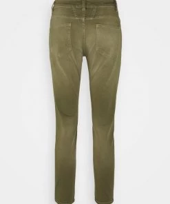 CLOSED Femme BAKER Jean Slim Green Umber - Jean Slim Femme Vert Brun -Promos CLOSED Magasin 83302a3f46834cd6af8921365a95eba7