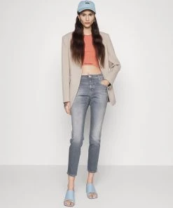 Promos CLOSED Magasin -Promos CLOSED Magasin 83dcebc5e6de4fbd87dd6fc89eb66b29