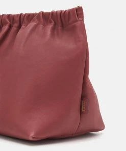 CLOSED Femme CLUTCH Sac Bandoulière Rose - Sac à main élégant et tendance -Promos CLOSED Magasin 854da866a3d94ddb9fe065ca034c6fdc