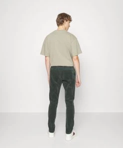 CLOSED Homme ATELIER Pantalon Classique Sacramento Green - Pantalon Classique Homme -Promos CLOSED Magasin 8788444e26a244459bf0e808014e7f97