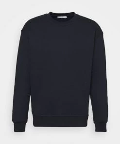 Sweatshirt Homme CLOSED - Navy - Confort et Style -Promos CLOSED Magasin 87f8a4a49f4c4aec8a5e806402c2ed20
