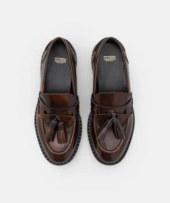 CLOSED Femme BELL Mocassins Marron Taupe - Chaussures Plates Élégantes -Promos CLOSED Magasin 89649b9475fe427893712643173d59f4