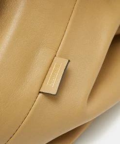 CLOSED ALVE Sac à Main New Jade Femme - Sac à Main Élégant et Moderne -Promos CLOSED Magasin 90e0e742630d4f79b0392338133d5c7b