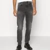 CLOSED Homme COOPER TAPERED Jeans Fuselé Dark Grey - Slim Fit - Vêtements Homme -Promos CLOSED Magasin 9b65c6105b8c4f3391137fc178535245