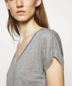 CLOSED Femme T-Shirt Soft V-Neck Basique Gris Heather Melange - Haut de Gamme -Promos CLOSED Magasin 9f01e00bc1014faa8ae40b0f099d251a