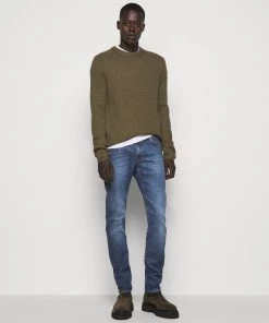 CLOSED Homme UNITY SLIM Jean Slim Bleu Foncé - Jeans Homme Élégant et Confortable -Promos CLOSED Magasin 9f2004be4df744c7b4238a5741489966