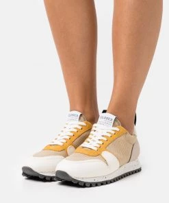 CLOSED Femme PEPPER Baskets Basses Yellow Calcite - Sneakers Basses Style Urbain