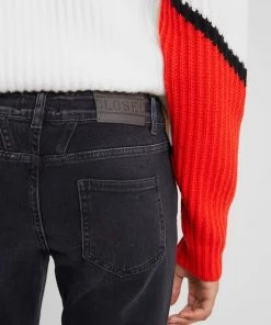 CLOSED Femme BAKER Jean Slim Dark Grey - Jean Slim Femme Gris Foncé -Promos CLOSED Magasin a6a86d6c918945a08d74bceb65fd029f