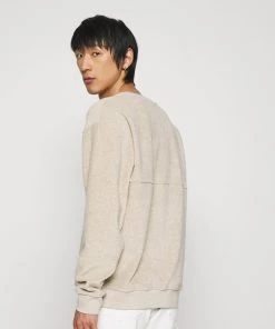 CLOSED Homme Sweat-Shirt à Capuche HEAVY CREWNECK Écru - Confort et Style -Promos CLOSED Magasin a9f3a0ae47cc463e9f61ea84c7d9a106