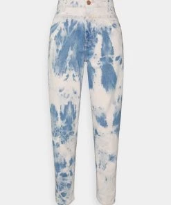 Promos CLOSED Magasin 8 CLOSED Femme LENT Jean Droit Light Blue - Jeans Droit Léger pour Femme